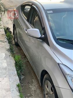 هیوندای ئەلەنترا